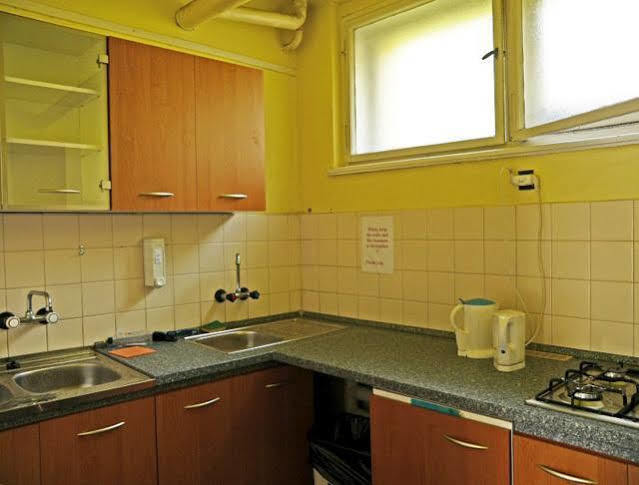 Hostel Sokol Troja ปราก ภายนอก รูปภาพ